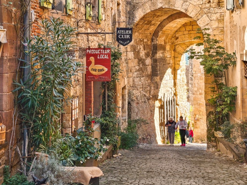 decouverte-village-medieval-saint-guilhem-le-desert-chambres-hotes-montpellier decouverte-village-medieval-saint-guilhem-le-desert-chambres-hotes-montpellier